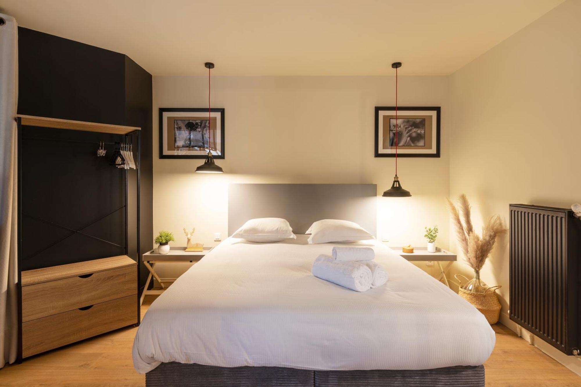 Le Riad Du Tapis Vert - Avec Place De Parking Nancy Ngoại thất bức ảnh